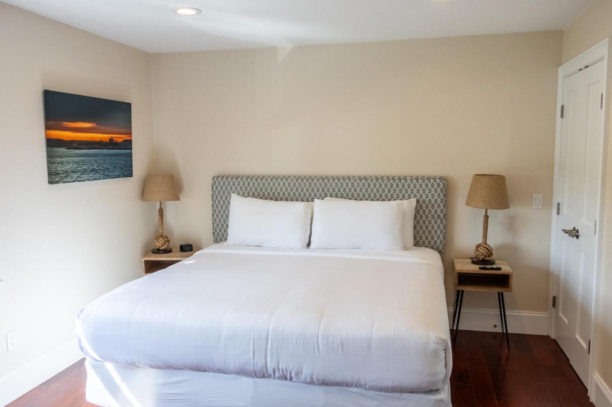 The East Island Reserve Hotel Middletown Esterno foto